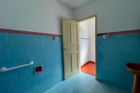 Casa para alugar com 200m², 2 quartos e 5 vagas Casa para alugar com 200m², 2 quartos e 5 vagasBanheiro