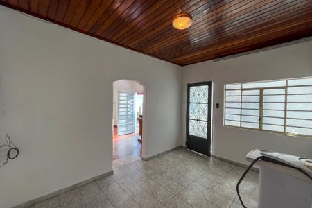 Sala de casa para alugar com 2 quartos, 200m² em Vila Brasilina, São Paulo