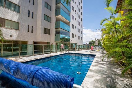 Apartamento à venda com 172m², 4 quartos e 3 vagasPiscina 