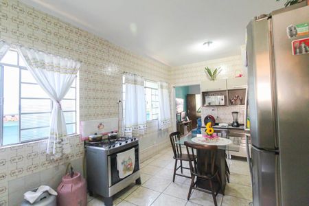 Casa à venda com 2 quartos, 126m² em Vila Sapopemba, São Paulo