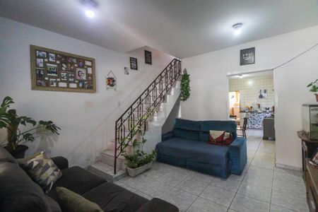 Casa à venda com 2 quartos, 126m² em Vila Sapopemba, São Paulo