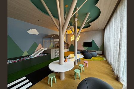 Apartamento à venda com 277m², 3 quartos e 3 vagas Apartamento à venda com 277m², 3 quartos e 3 vagasBrinquedoteca