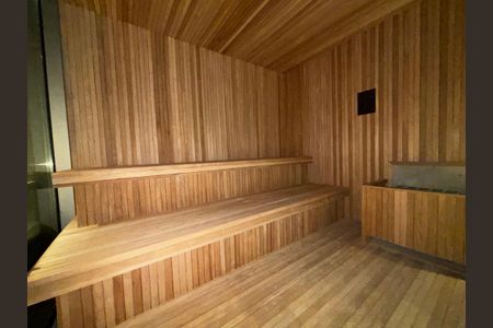 Apartamento à venda com 277m², 3 quartos e 3 vagas Apartamento à venda com 277m², 3 quartos e 3 vagasSauna