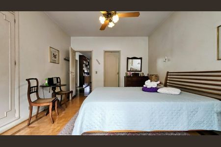 Casa à venda com 370m², 4 quartos e 4 vagas Casa à venda com 370m², 4 quartos e 4 vagasFoto 36