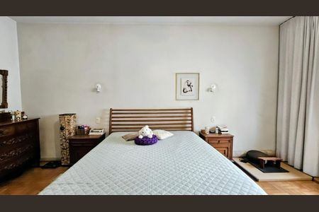 Casa à venda com 370m², 4 quartos e 4 vagas Casa à venda com 370m², 4 quartos e 4 vagasFoto 39