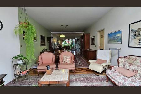 Casa à venda com 370m², 4 quartos e 4 vagas Casa à venda com 370m², 4 quartos e 4 vagasFoto 06