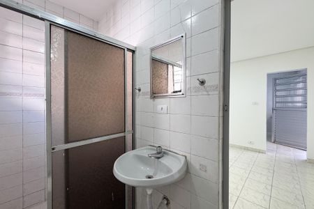 Banheiro Social de casa para alugar com 1 quarto, 35m² em Vila Sao Leopoldo, São Bernardo do Campo