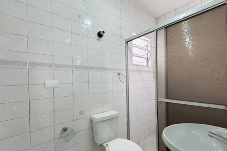 Banheiro Social de casa para alugar com 1 quarto, 35m² em Vila Sao Leopoldo, São Bernardo do Campo