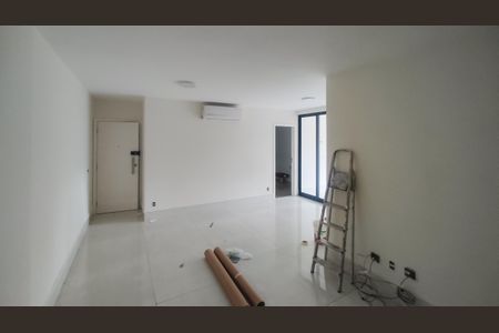Apartamento para alugar com 4 quartos, 150m² em Ouro Preto, Belo Horizonte