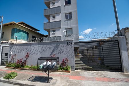 Apartamento para alugar com 54m², 2 quartos e 1 vagaFachada