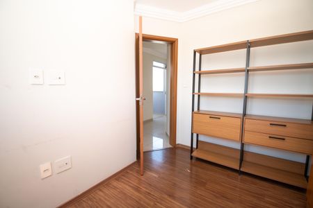 Apartamento para alugar com 54m², 2 quartos e 1 vagaQuarto 1