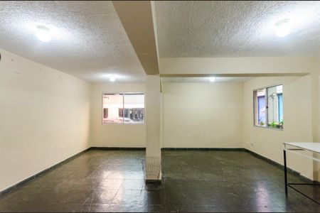 Apartamento à venda com 58m², 3 quartos e 1 vaga Apartamento à venda com 58m², 3 quartos e 1 vagaÁrea comum - Salão de festas