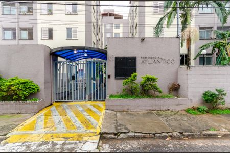 Apartamento à venda com 58m², 3 quartos e 1 vaga Apartamento à venda com 58m², 3 quartos e 1 vagaFachada
