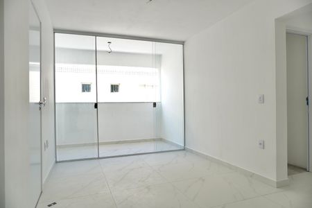 Apartamento à venda com 75m², 3 quartos e 2 vagasSala