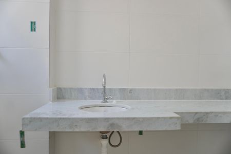 Apartamento à venda com 75m², 3 quartos e 2 vagasBanheiro da Suíte