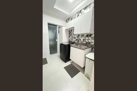 Casa de condomínio à venda com 232m², 3 quartos e 1 vagaÁrea de serviço