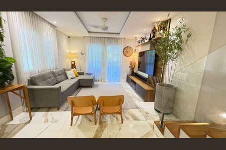 Sala de casa de condomínio à venda com 3 quartos, 232m² em Freguesia (Jacarepaguá), Rio de Janeiro