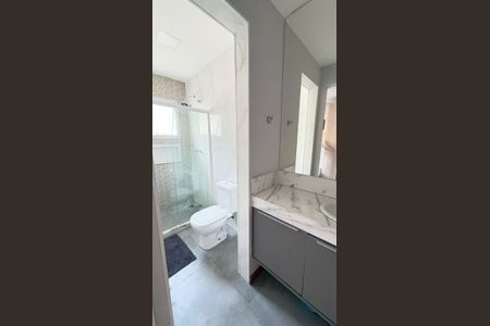 Casa de condomínio à venda com 232m², 3 quartos e 1 vagaBanheiro