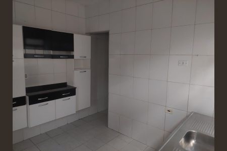 Casa para alugar com 90m², 1 quarto e sem vaga