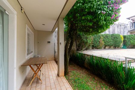 Casa para alugar com 500m², 5 quartos e 4 vagasQuintal - Jardim