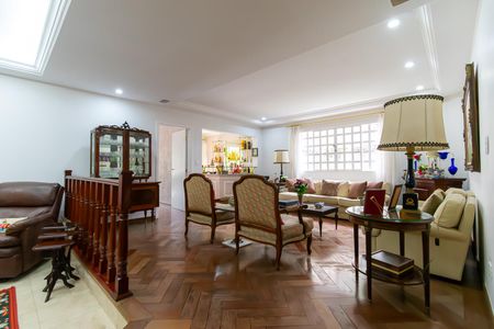 Sala de casa para alugar com 5 quartos, 500m² em Planalto Paulista, São Paulo