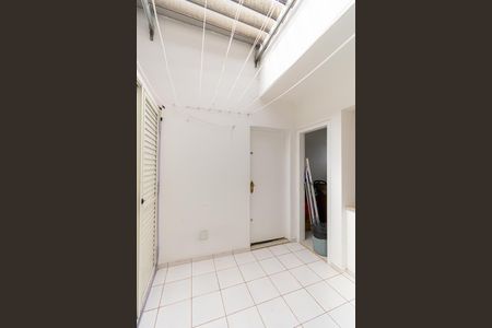 Casa para alugar com 500m², 5 quartos e 4 vagasLavanderia