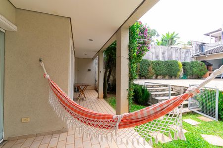 Casa para alugar com 500m², 5 quartos e 4 vagas Casa para alugar com 500m², 5 quartos e 4 vagasQuintal - Jardim