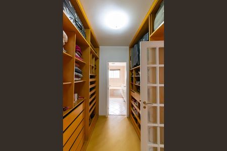 Casa para alugar com 500m², 5 quartos e 4 vagasCloset da Suíte 3