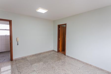 Apartamento para alugar com 80m², 3 quartos e 1 vaga Apartamento para alugar com 80m², 3 quartos e 1 vagaSala