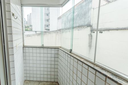 Apartamento para alugar com 80m², 3 quartos e 1 vaga Apartamento para alugar com 80m², 3 quartos e 1 vagaVaranda do Quarto 2