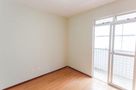 Apartamento para alugar com 80m², 3 quartos e 1 vaga Apartamento para alugar com 80m², 3 quartos e 1 vagaQuarto 2