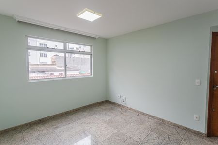 Sala de apartamento para alugar com 3 quartos, 80m² em Cruzeiro, Belo Horizonte