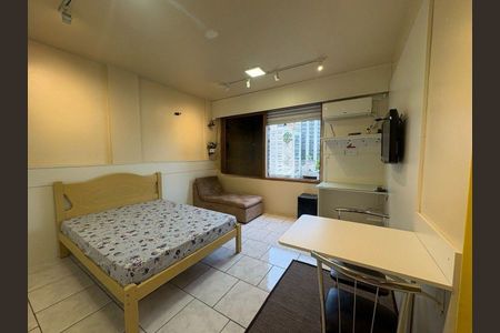 Quarto de apartamento para alugar com 1 quarto, 32m² em Centro Histórico, Porto Alegre