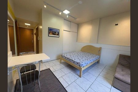 Quarto de apartamento para alugar com 1 quarto, 32m² em Centro Histórico, Porto Alegre