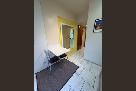 Cozinha de apartamento para alugar com 1 quarto, 32m² em Centro Histórico, Porto Alegre