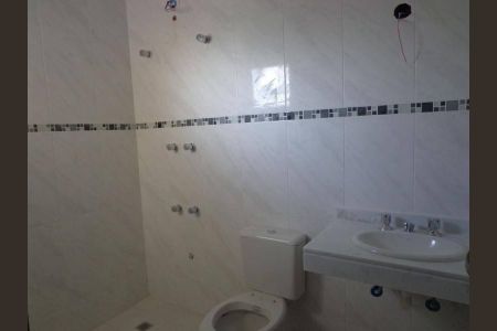 Casa à venda com 3 quartos, 165m² em Vila Inah, São Paulo