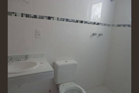 Casa à venda com 3 quartos, 165m² em Vila Inah, São Paulo