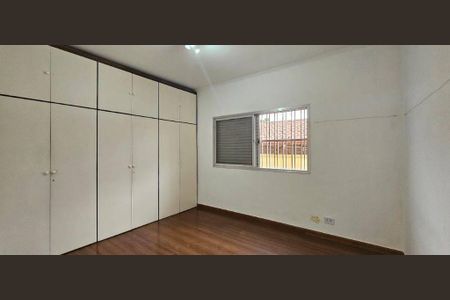 Casa à venda com 303m², 4 quartos e 2 vagas