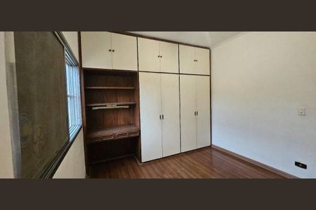 Casa à venda com 303m², 4 quartos e 2 vagas