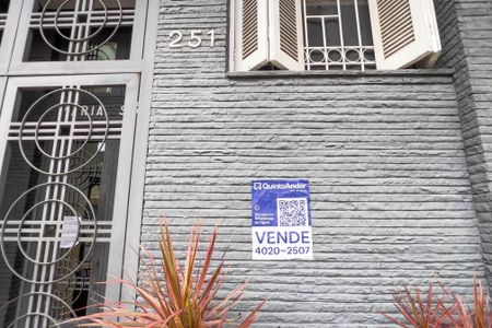 Apartamento à venda com 61m², 1 quarto e sem vagaPlaca MZYE-609