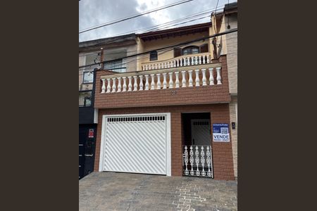 Casa à venda com 211m², 3 quartos e 3 vagasFachada 