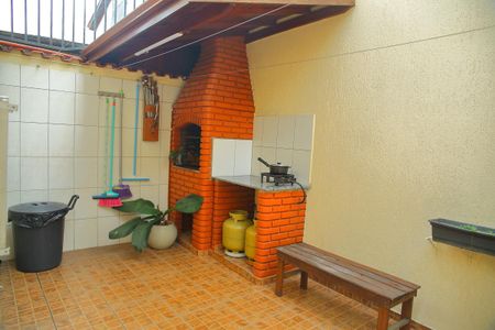 Casa à venda com 211m², 3 quartos e 3 vagasQuintal/Churrasqueira 