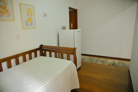 Casa à venda com 211m², 3 quartos e 3 vagasQuarto 3 
