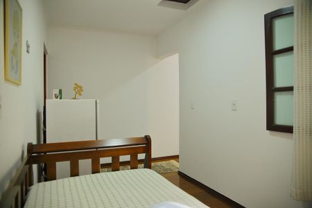 Casa à venda com 211m², 3 quartos e 3 vagasQuarto 3 
