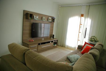 Sala de casa à venda com 3 quartos, 211m² em Jardim Las Vegas, São Bernardo do Campo