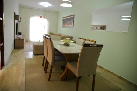 Sala de casa à venda com 3 quartos, 211m² em Jardim Las Vegas, São Bernardo do Campo