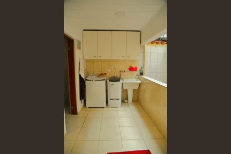 Casa à venda com 211m², 3 quartos e 3 vagasÁrea de Serviço