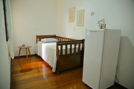Casa à venda com 211m², 3 quartos e 3 vagasQuarto 3 