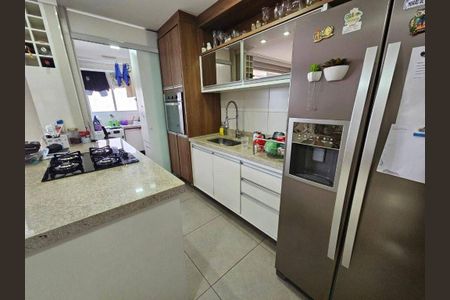 Apartamento à venda com 2 quartos, 60m² em Jardim Esmeralda, São Paulo