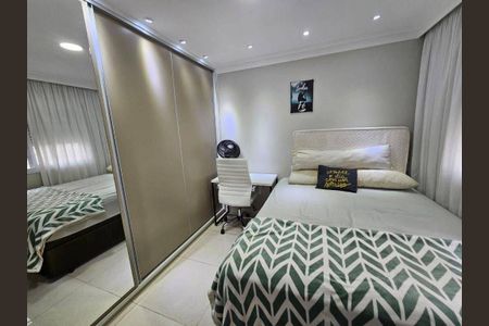 Apartamento à venda com 2 quartos, 60m² em Jardim Esmeralda, São Paulo